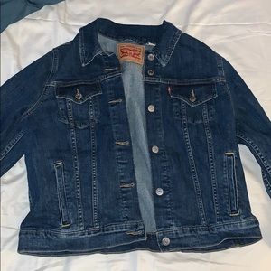 Levis jean jacket !